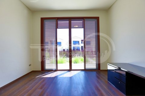 Villa para venda em Saadiyat Island, Abu Dhabi, EAU 6 quartos, 978.4 m2 № 407591 - foto 7