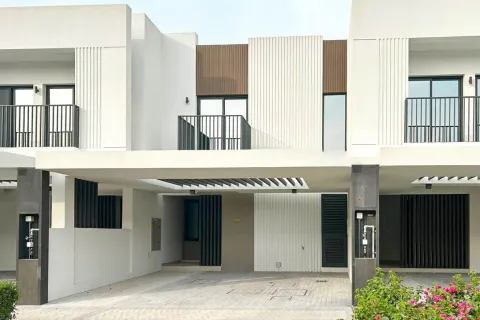 Villa in Dubai South (Dubai World Central), UAE 3 bedrooms, 144 sq.m. № 722576