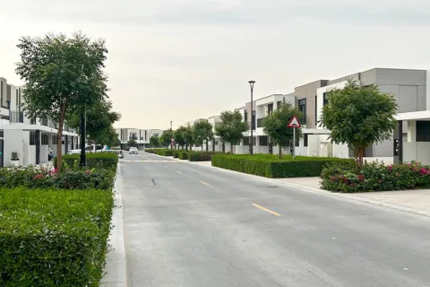 Villa sa Dubai South (Dubai World Central), UAE 3 silid-tulugan, 144 sq.m. № 722576 - larawan 30