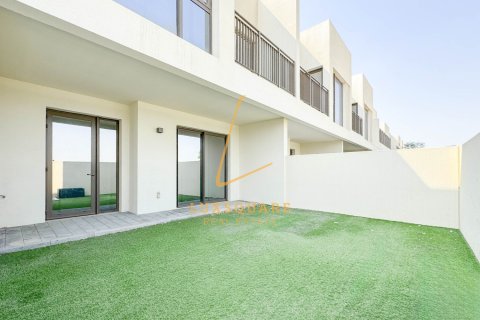 Villa in Dubai South (Dubai World Central), Dubai, UAE 3 bedrooms, 130 sq.m. № 722574