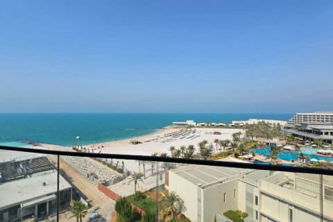Apartment til salg i Ras Al Khaimah, UAE 2 soveværelser, 130 kvm № 734930 - foto 3