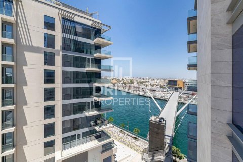 Apartment in Al Wasl, Dubai, UAE 2 bedrooms, 143.54 sq.m. № 767021 - photo 16