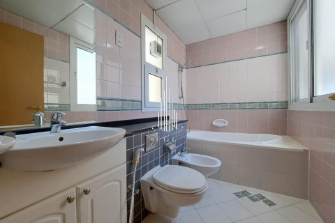 Villa uthyres i Abu Dhabi, UAE 7 sovrum, 383.2 kvm Nr. 456469 - fotografi 27