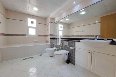 Villa uthyres i Abu Dhabi, UAE 7 sovrum, 383.2 kvm Nr. 456469 - fotografi 26