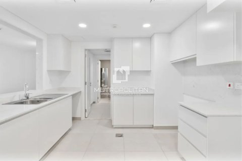 Διαμέρισμα σε Umm Suqeim, Dubai, ΗΑΕ 2 υπνοδωμάτια, 149 τ.μ. Αρ. 663310 - φωτογραφία 3