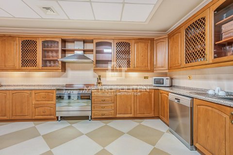 Apartamento para venda em Palm Jumeirah, Dubai, EAU 4 quartos, 541 m2 № 663218 - foto 15