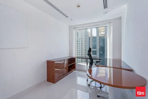 Dubai, UAE의 임대용 사무실 399.2제곱미터 번호 705774 - 사진 14