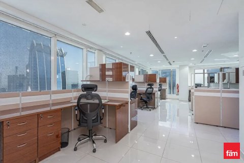 Dubai, UAE의 임대용 사무실 399.2제곱미터 번호 705774 - 사진 4