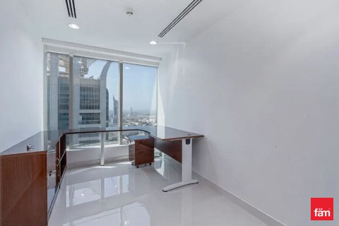 Dubai, UAE의 임대용 사무실 399.2제곱미터 번호 705774 - 사진 13