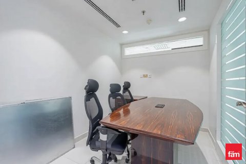 Dubai, UAE의 임대용 사무실 399.2제곱미터 번호 705774 - 사진 5