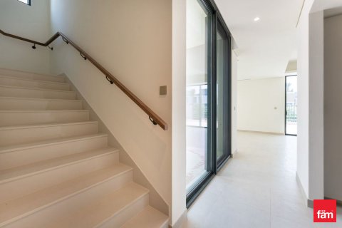 Вилла Дубай, БАӘ-да 4 жатын бөлмелер, 448 м² № 709969 - фото 13