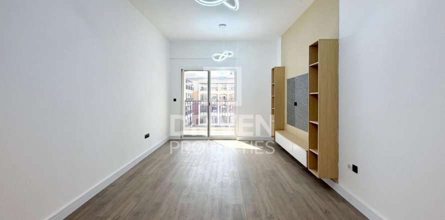 Huoneisto Jumeirah Village Circle, Dubai, Arabiemiraatit 1 makuuhuone, 98.66 m2 № 762237