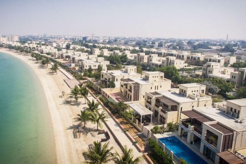 Vila u gradu Ras Al Khaimah, UAE 5 spavaće sobe, 514 m2 Br. 734753