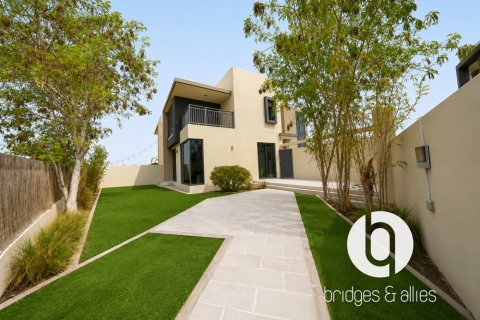 וילה להשכרה ב Dubai Hills Estate, Dubai, איחוד האמירויות  4 חדרי שינה, 229 מ"ר, מספר 741568 - תמונה 12
