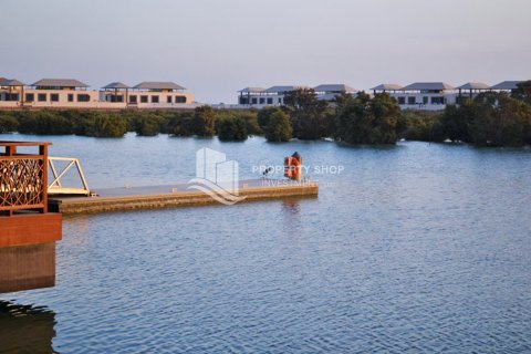 Villa itt: Al Gurm, Abu Dhabi, EAE, 4 hálószoba, 1266 m², azonosító: 716943 - fénykép 4