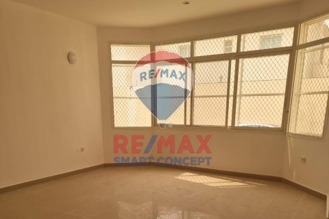 Huvila Khalifa City, Abu Dhabi, Arabiemiraatit 3 makuuhuonetta, 353 m2 № 532370 - kuva 9