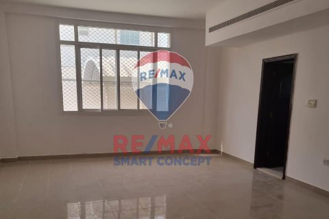 Huvila Khalifa City, Abu Dhabi, Arabiemiraatit 3 makuuhuonetta, 353 m2 № 532370 - kuva 3