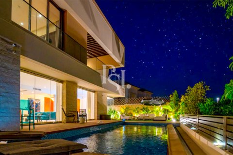 Villa itt: Saadiyat Island, Abu Dhabi, EAE, 5 hálószoba, 630 m², azonosító: 716268 - fénykép 10