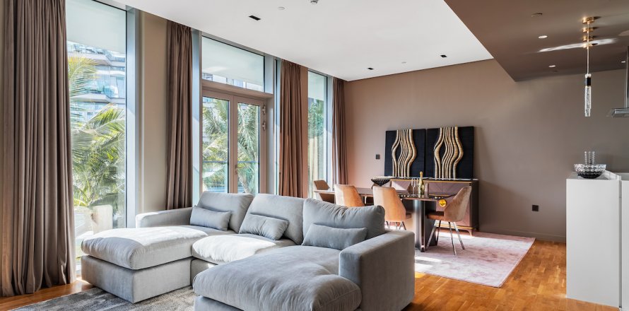 Wohnung in Dubai, VAE: 2 Schlafzimmer, 124.61 m2 Nr. 440740