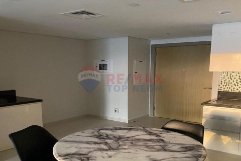 Appartement te huur in Business Bay, Dubai, VAE 2 slaapkamers, 75.2 vr.m., nr 563397 - foto 4