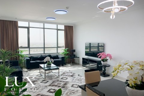 Business Bay, Dubai, UAE의 아파트 침실 2개, 126제곱미터 번호 628378