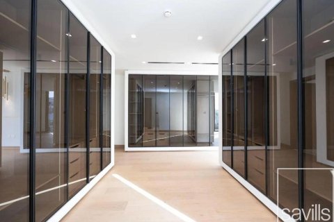 Villa till försäljning i Dubai, UAE 5 sovrum, 787.91 kvm Nr. 766779 - fotografi 22
