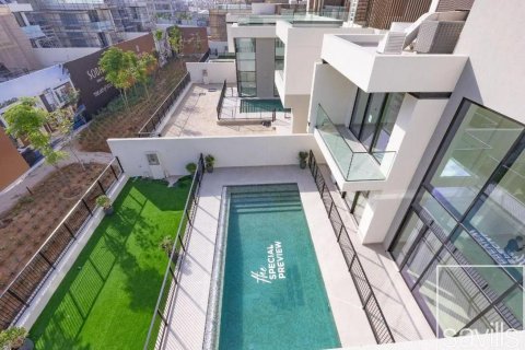 Villa till försäljning i Dubai, UAE 5 sovrum, 787.91 kvm Nr. 766779 - fotografi 16