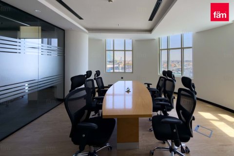 Office in Dubai, UAE 368.9 sq.m. № 680004 - photo 14