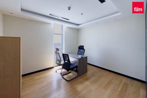 Office in Dubai, UAE 368.9 sq.m. № 680004 - photo 6