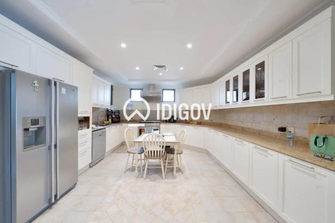 Vila u Palm Jumeirah, Dubai, UAE 4 spavaćih soba, 464.52 m2 Br. 735379 - fotografija 5