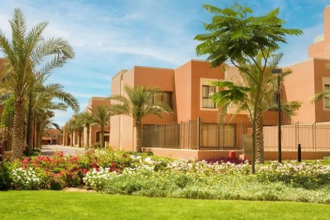 Villa MANGROVE VILLAGE Abu Dhabi Gate Cityjā, AAE 5 istabas, 425.4 m2 Nr. 737732 - attēls 4