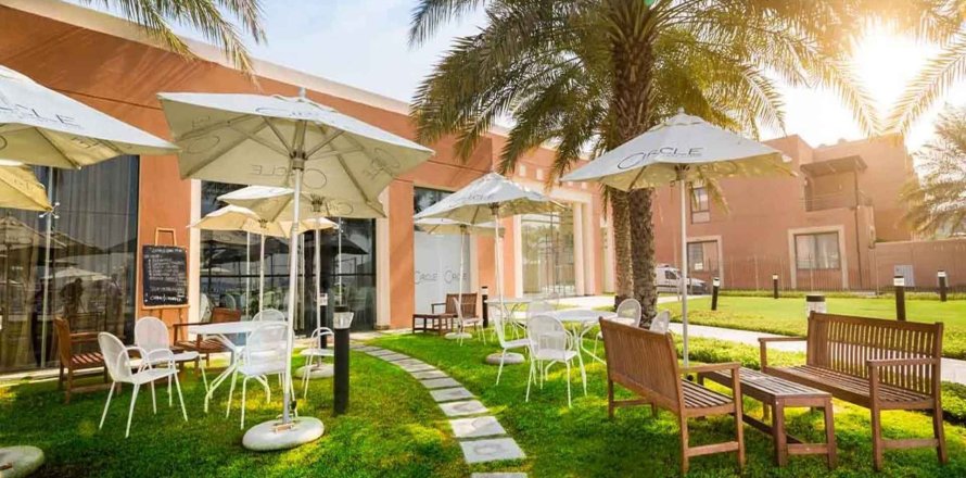 Villa MANGROVE VILLAGE Abu Dhabi Gate Cityjā, AAE 5 istabas, 425.4 m2 Nr. 737732