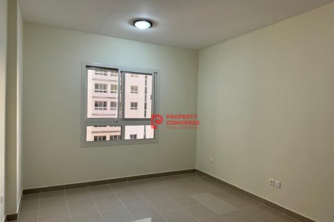 Apartmen di Al Quoz, Dubai, UAE 2 bilik tidur, 124 meter persegi № 506655 - foto 3
