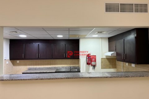Apartmen di Al Quoz, Dubai, UAE 2 bilik tidur, 124 meter persegi № 506655 - foto 4