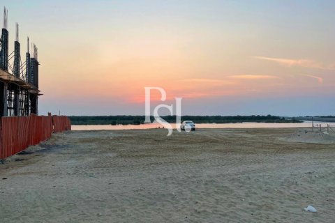 Yas Island, Abu Dhabi, BAE’de satılık arsa 1500 m&sup2; No 717414 - fotoğraf 3