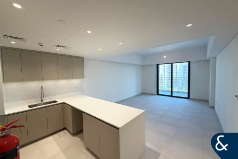 דירה ב Umm Suqeim, Dubai, איחוד האמירויות 2 חדרי שינה, 105 מ