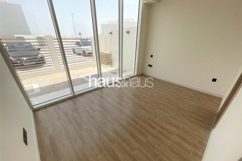 Vila u gradu Dubai Land, UAE 3 spavaće sobe, 140 m2 Br. 627222 - Slika 3