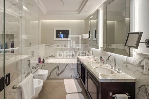 Apartemen di Downtown Dubai (Downtown Burj Dubai), UEA 2 kamar tidur, 162.67 m2 nomor 767866 - foto 10