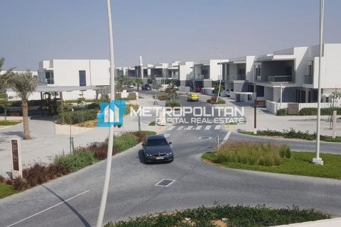 Yas Island, Abu Dhabi, संयुक्त अरब अमीरात में विला, 4 बेडरूम, 347.2 वर्ग मीटर, संख्या 688498 - फ़ोटो 16