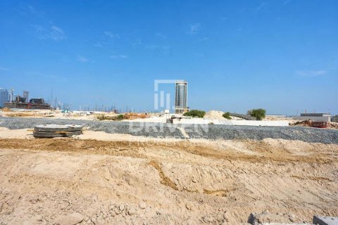Land in Dubai, UAE 2091.9 sq.m. № 762324 - photo 4