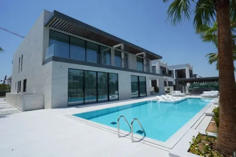 Villa en venta en Dubai Hills Estate, Dubai, EAU 7 dormitorios, 1513 m2 № 690868 - foto 3