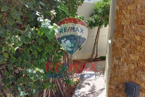 Villa uthyres i Al Samha, Abu Dhabi, UAE 5 sovrum, 285 kvm Nr. 503127 - fotografi 9
