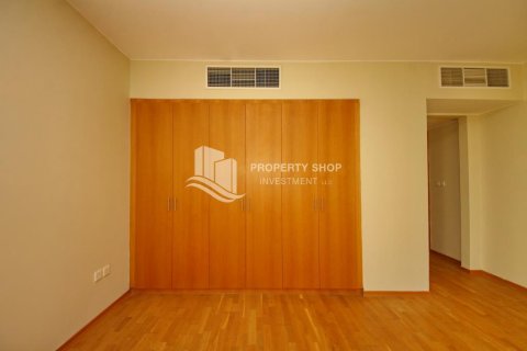 Villa til salgs i Al Raha Gardens, Abu Dhabi, Emiratene 3 soverom, 360 kvm Nr. 716852 - Foto 12
