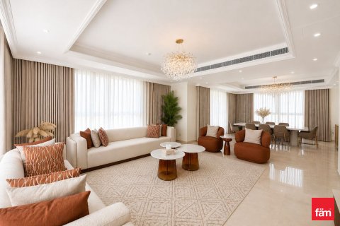 Вилла Al Furjan, Дубай, БАӘ-да 5 жатын бөлмелер, 600 м² № 721844
