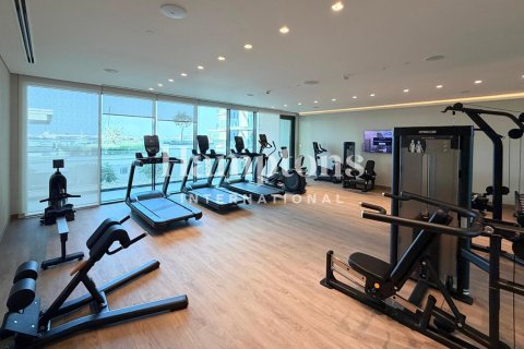 Apartament në Mina Rashid, Dubai, Emiratet e Bashkuara Arabe 2 dhoma gjumi, 122.17952239 m2. № 694935 - Foto 18