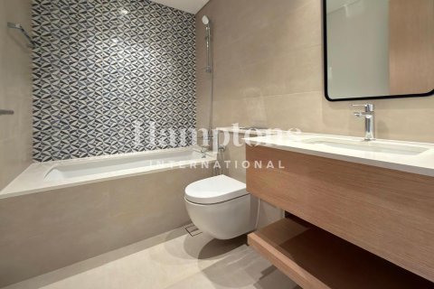 Apartament në Mina Rashid, Dubai, Emiratet e Bashkuara Arabe 2 dhoma gjumi, 122.17952239 m2. № 694935 - Foto 8