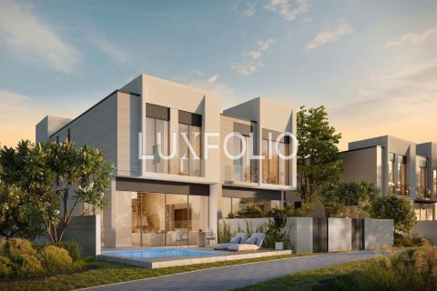 Villa asukohaga Jumeirah Golf Estates, Dubai, AÜE: 4 magamistoaga, 263 m² Nr 627890