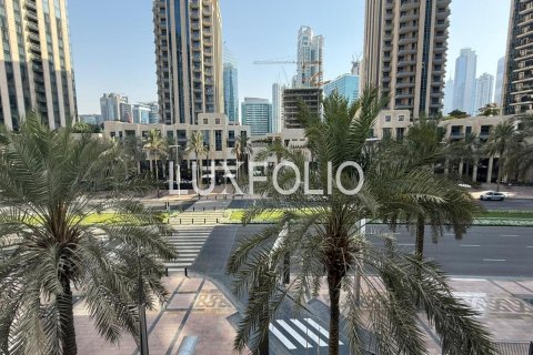 Lägenhet till försäljning i Downtown Dubai (Downtown Burj Dubai), Dubai, UAE 2 sovrum, 145 kvm Nr. 627895 - fotografi 2