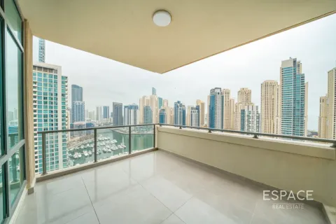 Byt v Dubai Marina, SAE 3 ložnice, 191 m² Č.: 738350