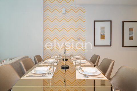 Apartmen di Business Bay, Dubai, UAE 2 bilik tidur, 103 meter persegi № 600249 - foto 23